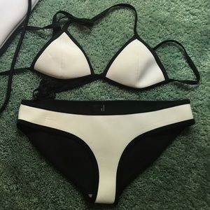Triangl Bikini